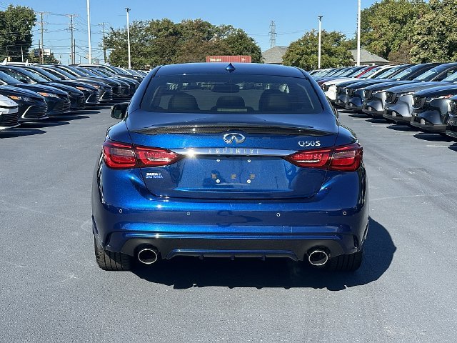 Used 2020 Silver INFINITI Sport image 7