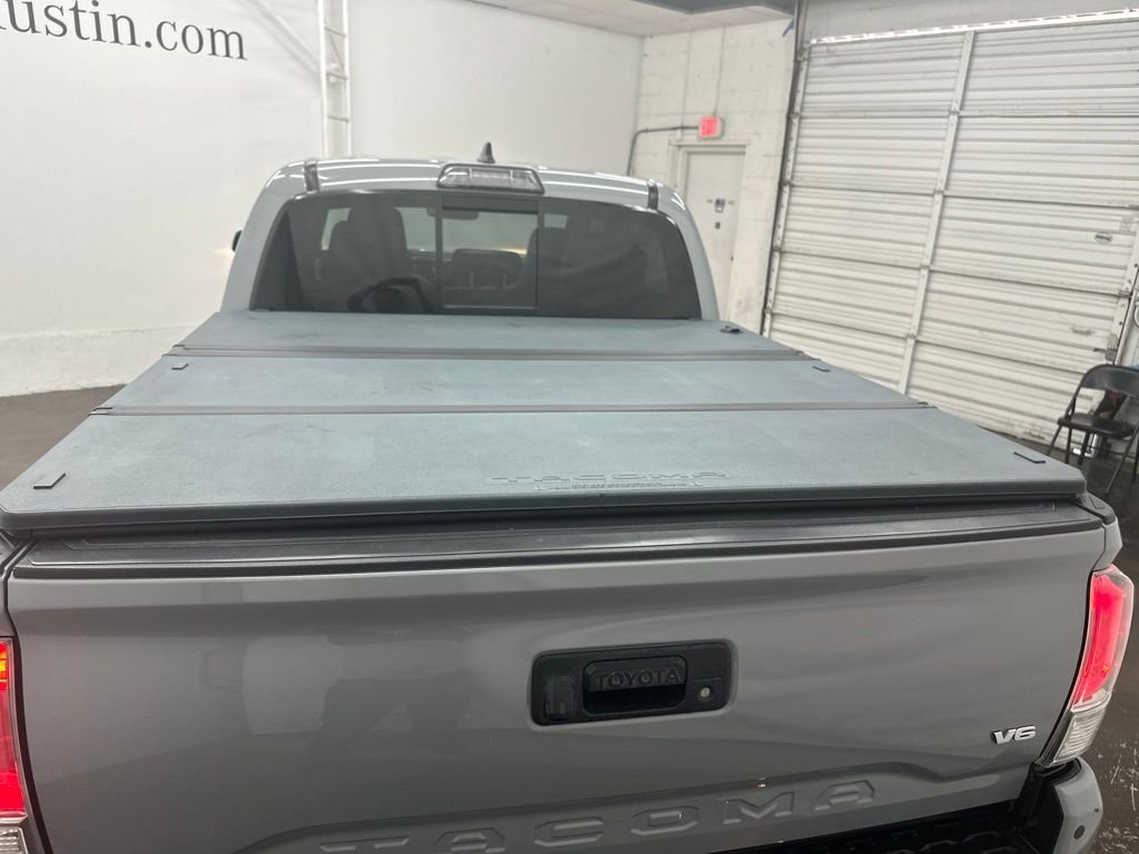 Used 2019 Gray Toyota Limited image 32