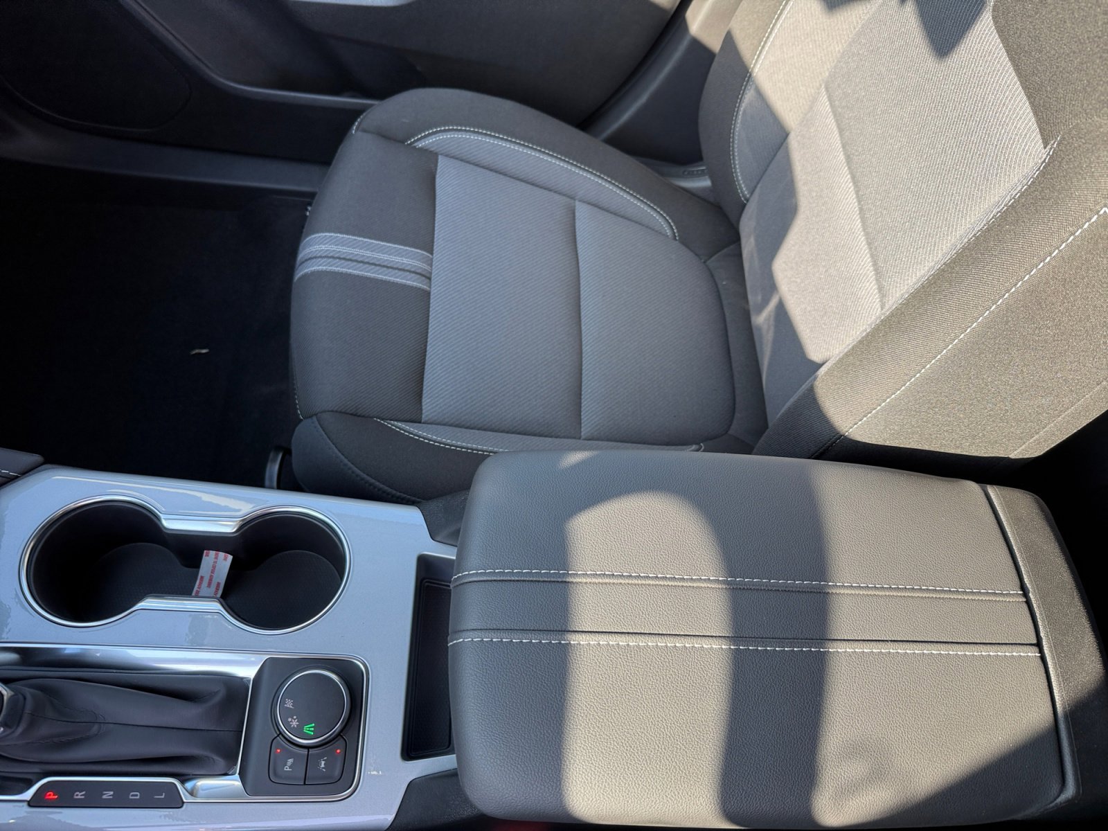 2025 Chevrolet Blazer 2LT - Photo 14