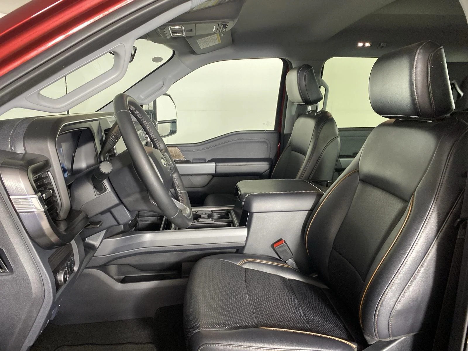 Used 2026 Ruby Red Metallic Tinted Clearcoat Ford Lariat image 10