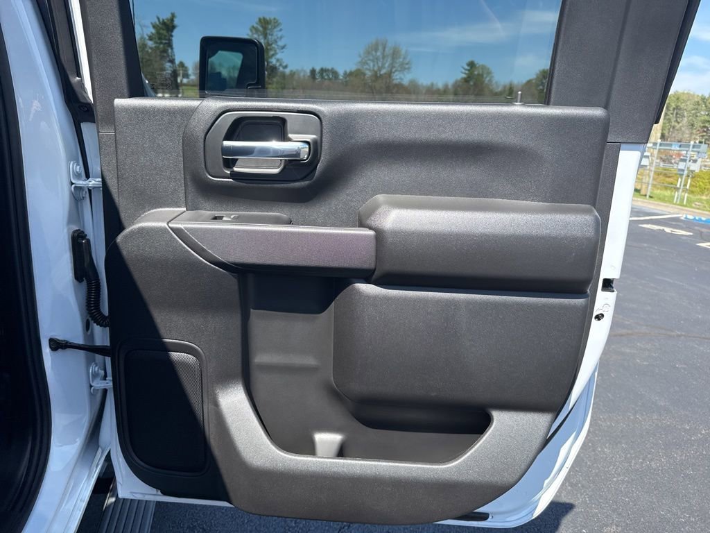 2026 Chevrolet Silverado 2500 HD Custom - Photo 35
