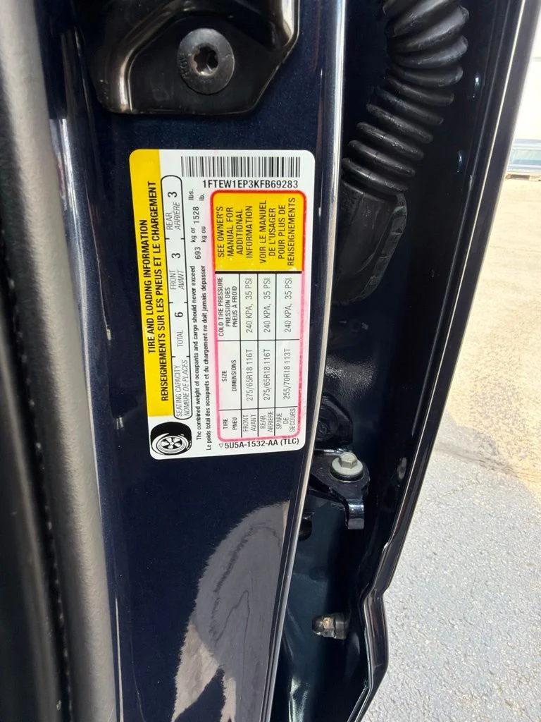 Certified Used 2019 Blue Jeans Metallic Ford XLT image 55