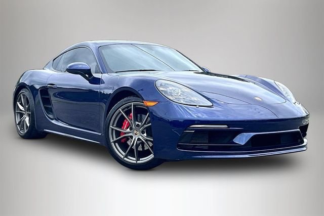 2025 Porsche 718 Cayman S's photo