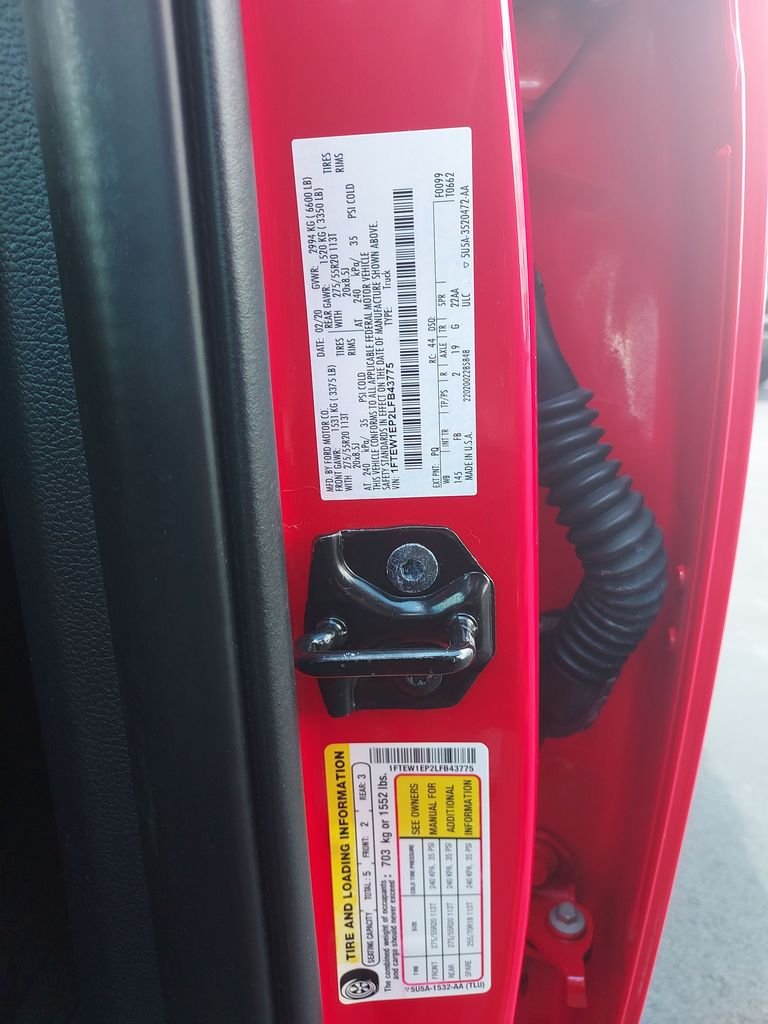Used 2020 Red Ford XLT image 24