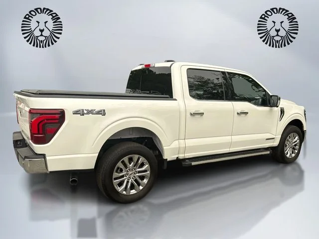 Used 2024 White Metallic Ford Lariat image 6