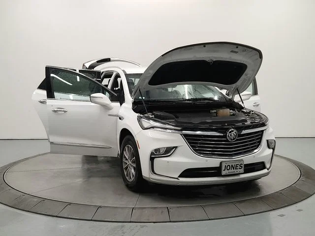 Used 2023 White Buick Essence image 11