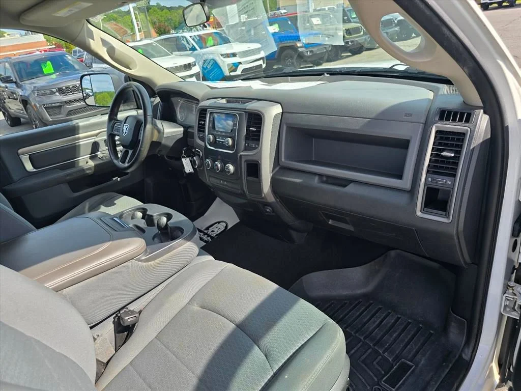 Used 2013 White Ram Tradesman image 13