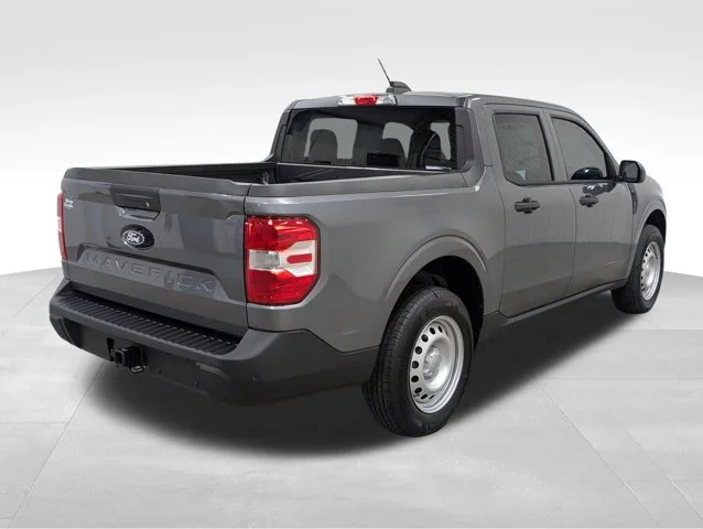New 2026 Carbonized Gray Metallic Ford XL image 43