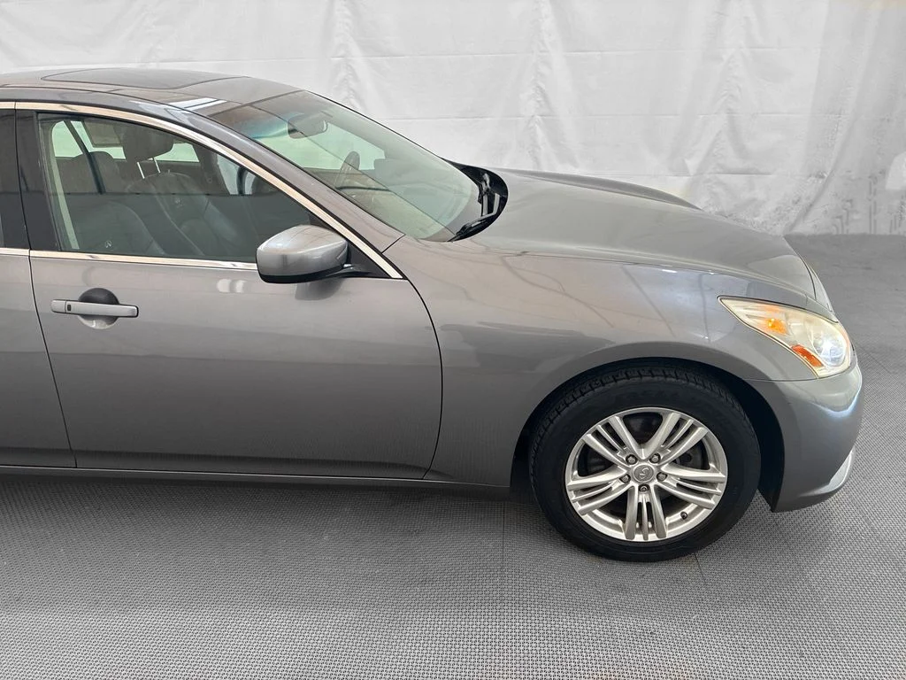 2011 INFINITI G Sedan - Photo 7