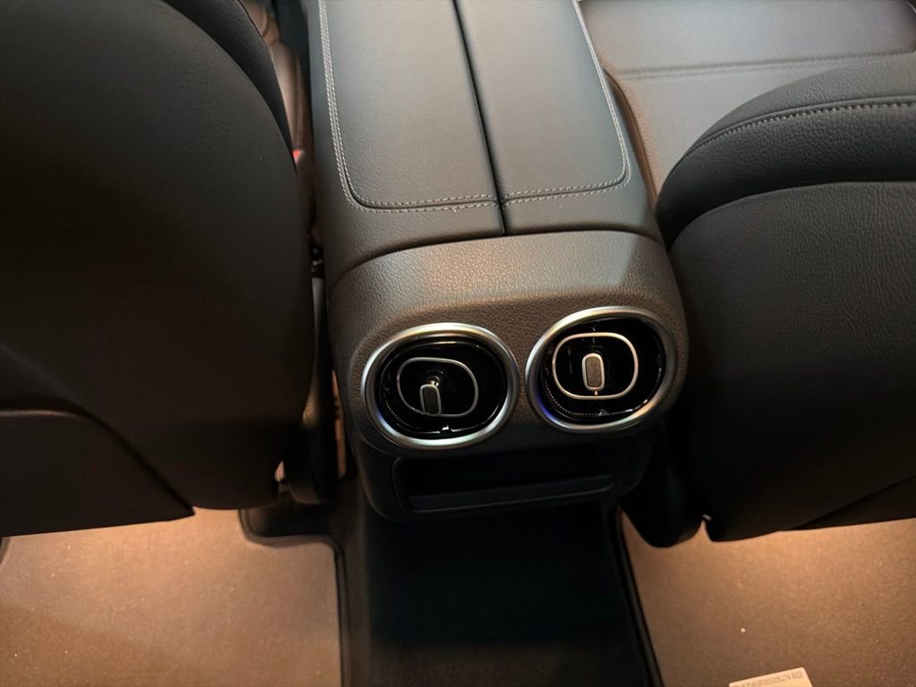 New 2026 Black Mercedes-Benz GLC 300 image 58