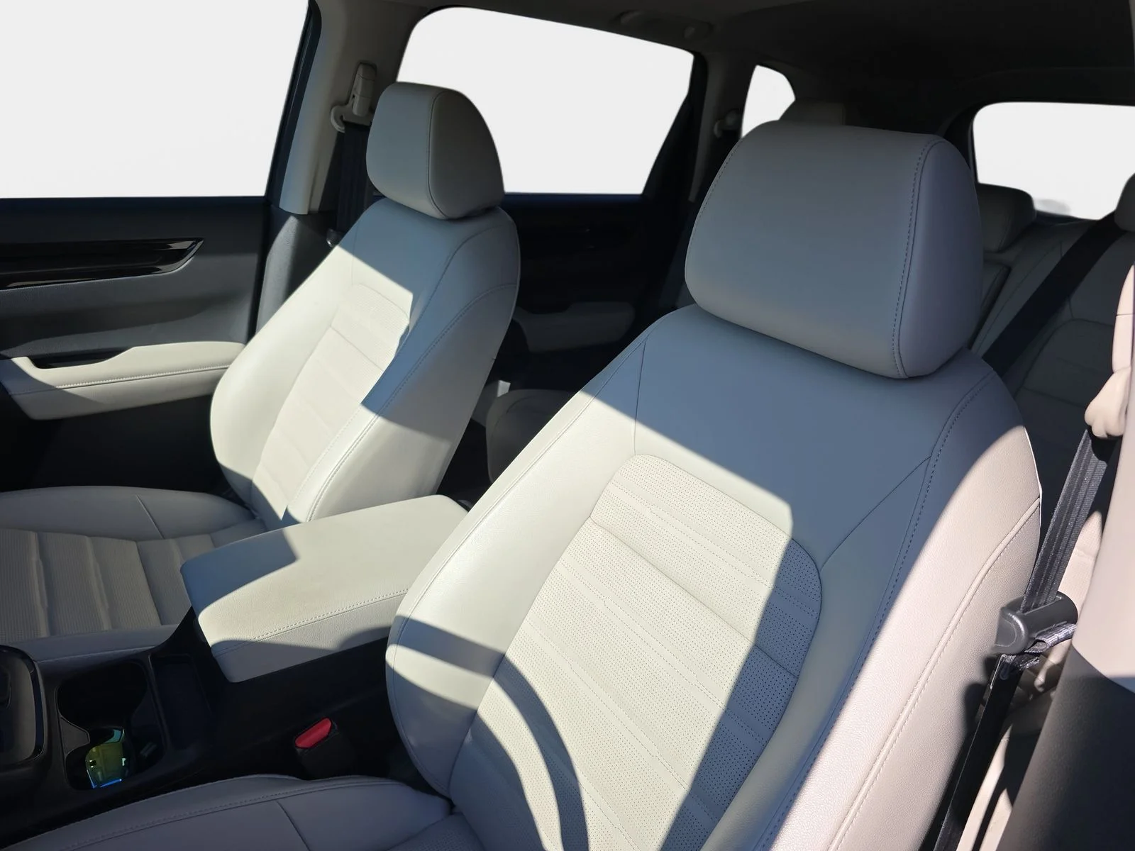 Certified Used 2025  Honda EX-L image 10
