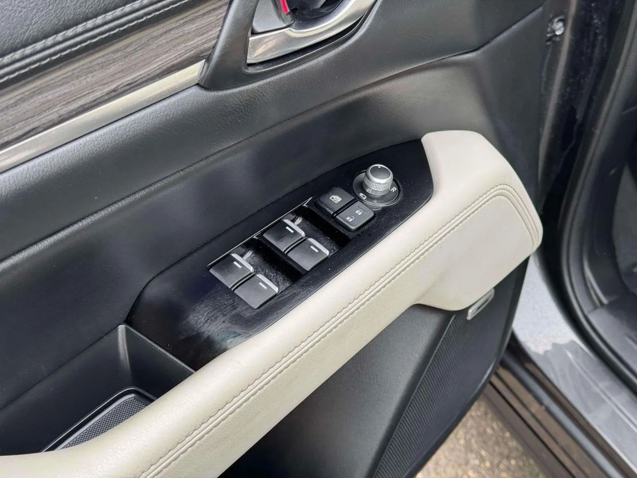 Used 2019 Machine Gray Metallic Mazda Grand Touring Reserve image 21