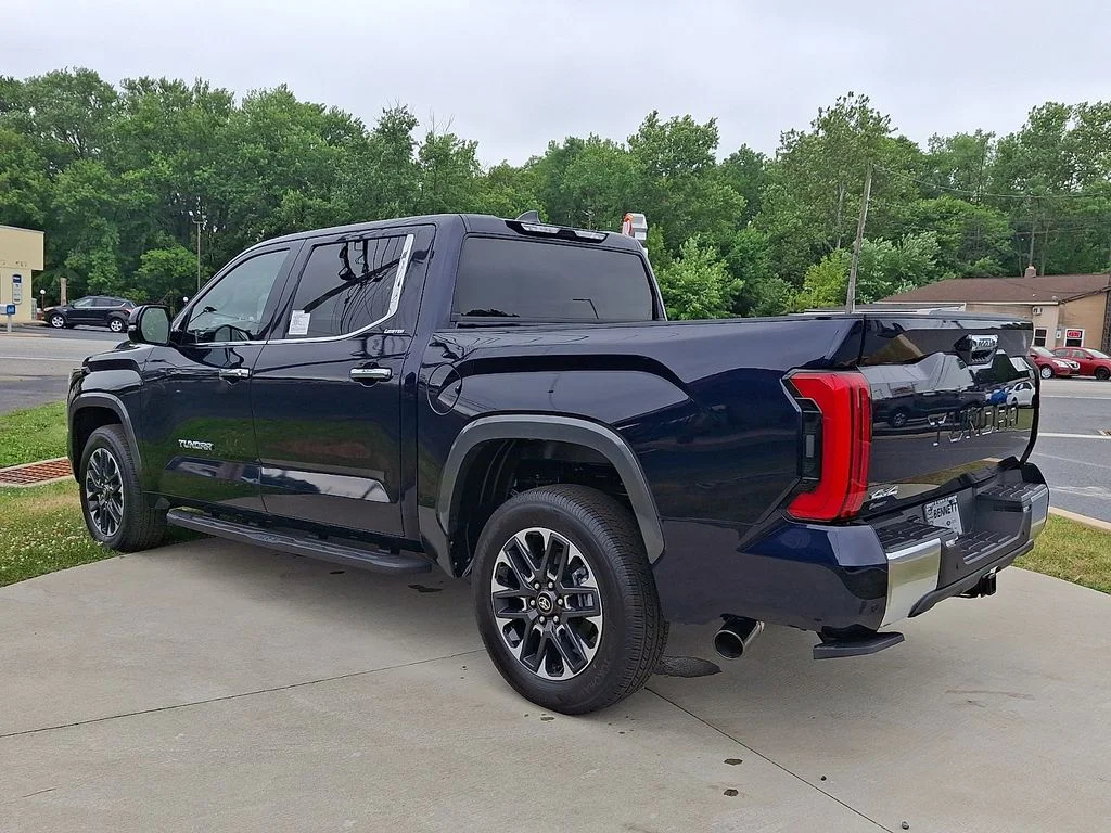 2026 Toyota Tundra Limited - Photo 28