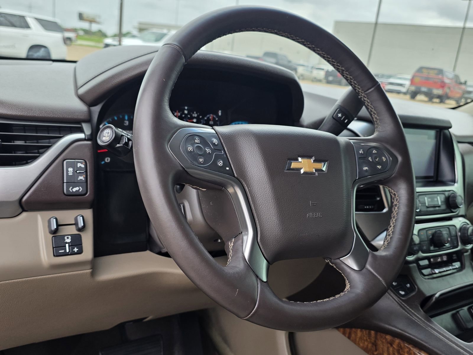 Used 2017 SUMMIT WHITE Chevrolet Premier image 10