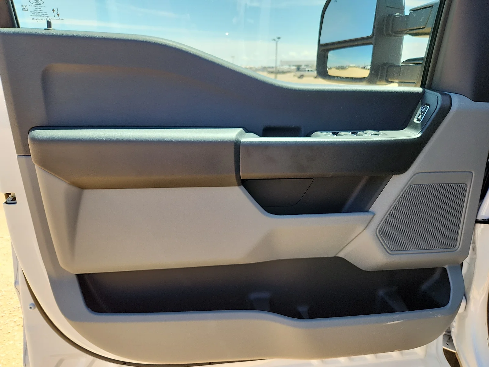 New 2026 Oxford White Ford F-450® XL image 14
