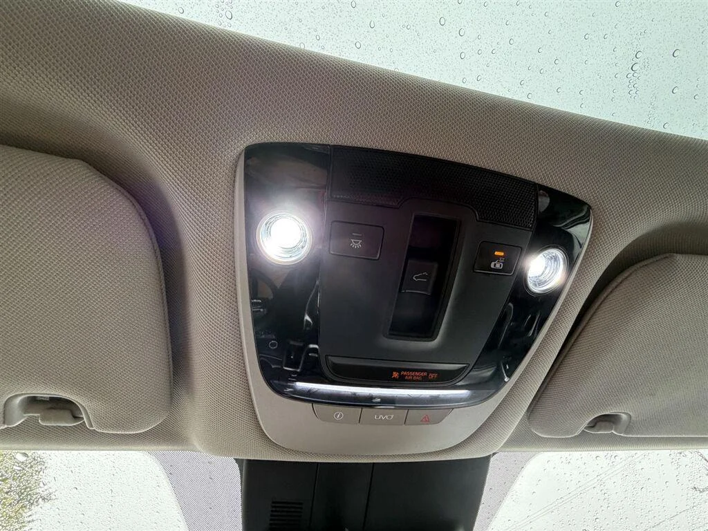 Used 2021 Sparkling Silver Kia S image 23