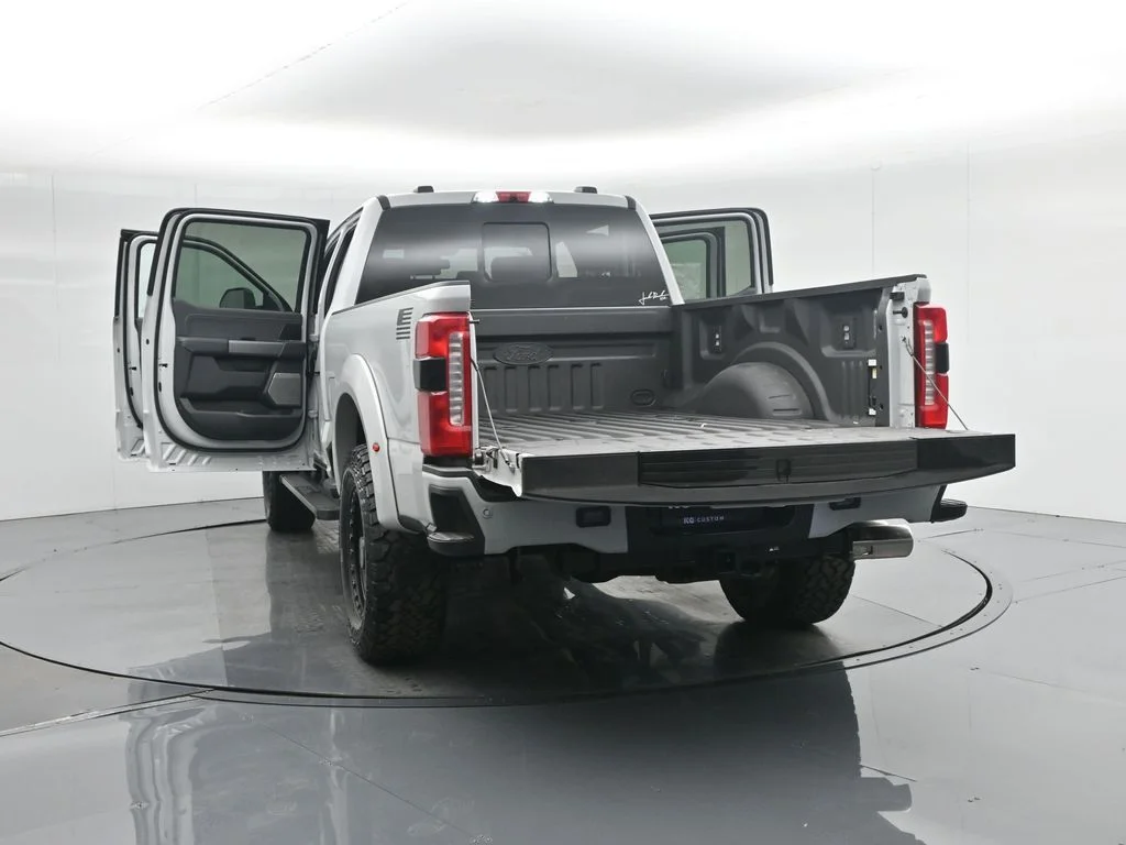 New 2026 Avalanche Ford Lariat image 42