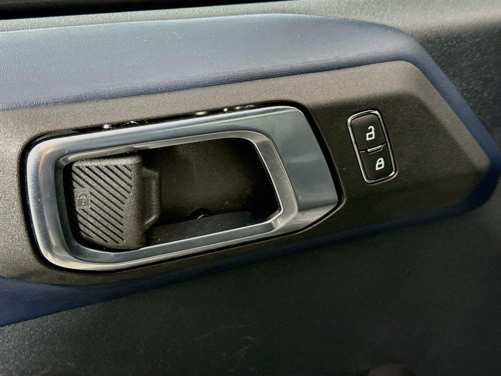2024 Ford Bronco 4-Door Outer Banks - Photo 27