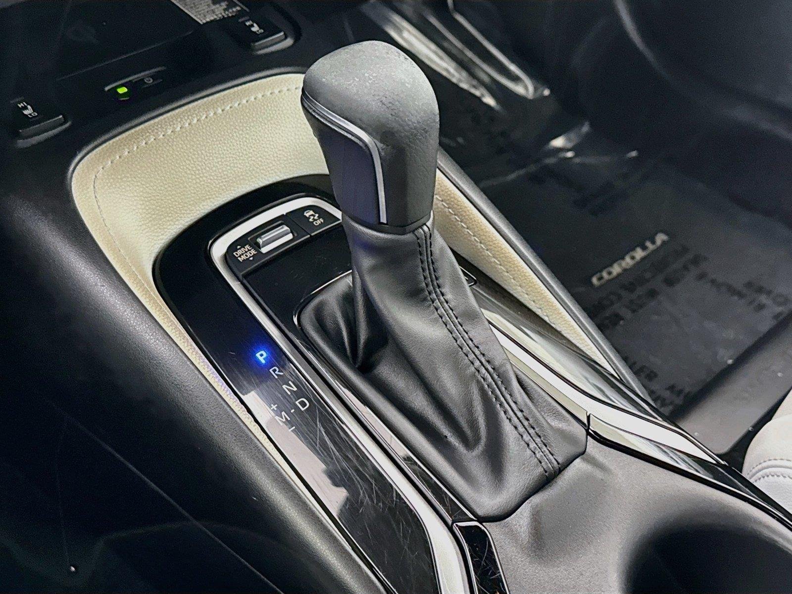 Used 2024 Wind Chill Pearl Toyota XSE image 26