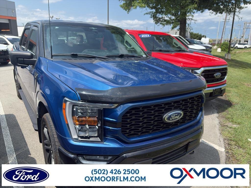 Used 2023 Atlas Blue Metallic Ford XLT image 1