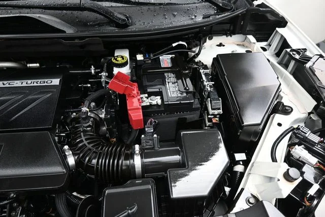 Used 2023 White Nissan SV image 30