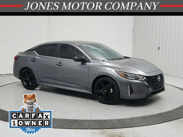 2024 Nissan Sentra SR CVT's photo