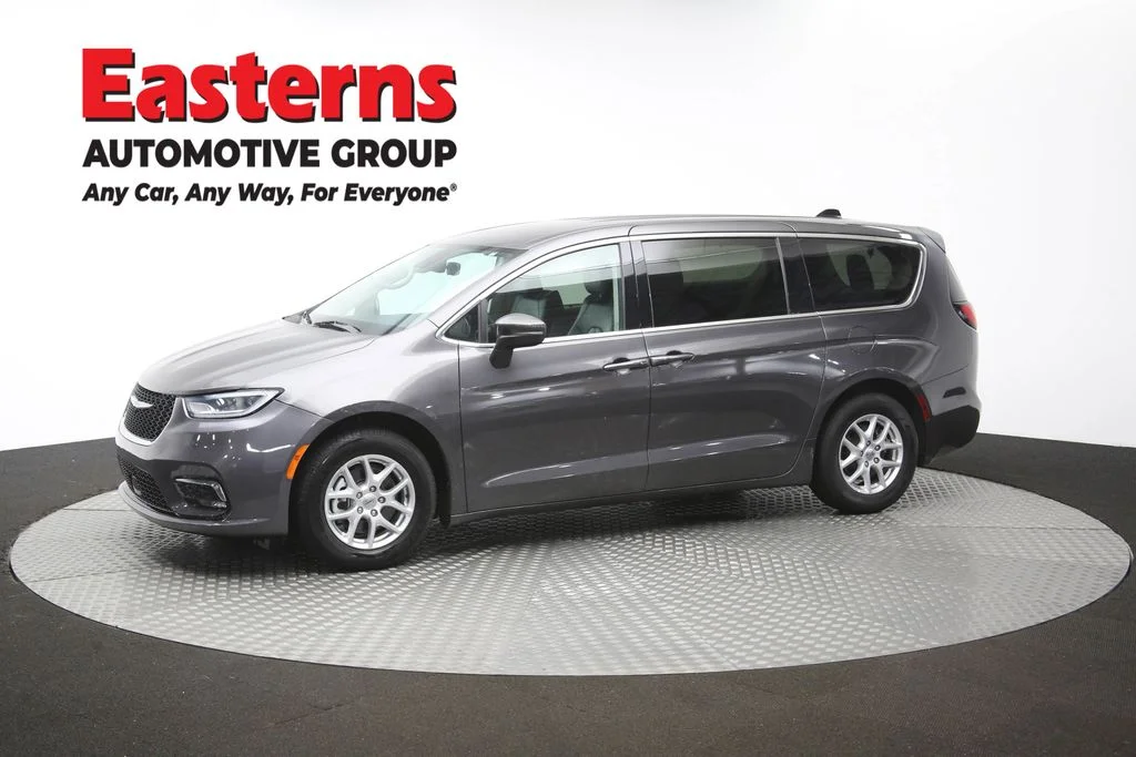 Used 2023 Gray Chrysler Touring L image 59
