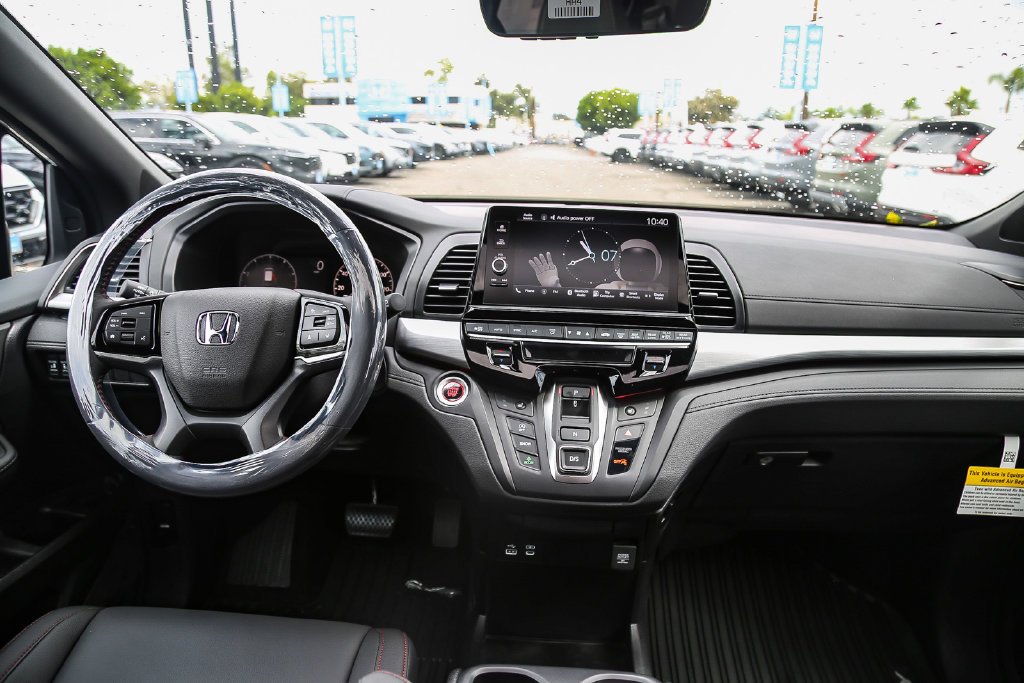 New 2026 Platinum White Pearl Honda Sport-L image 15