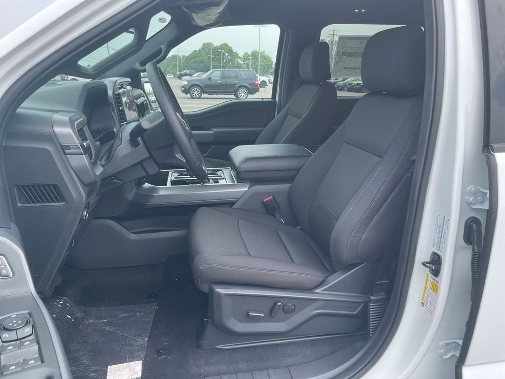 Used 2026 White Ford XLT image 15