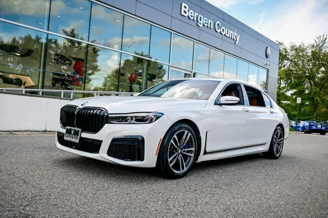Used 2022 WHITE BMW 750i xDrive image 57