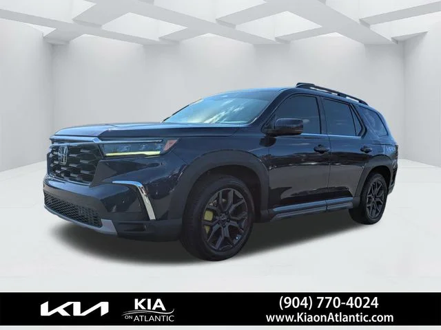 Used 2023  Honda Touring image 7