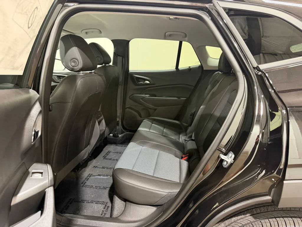 2026 Chevrolet Trax LT - Photo 27