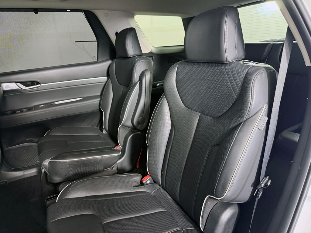 Used 2023 White Hyundai SEL image 35