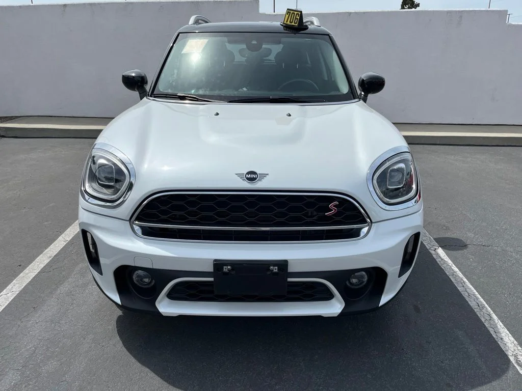 Used 2024 White Metallic MINI  image 14