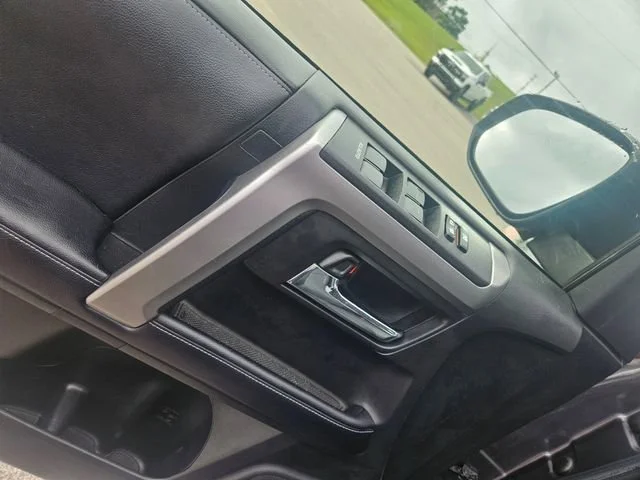 Used 2019 Gray Toyota SR5 image 11