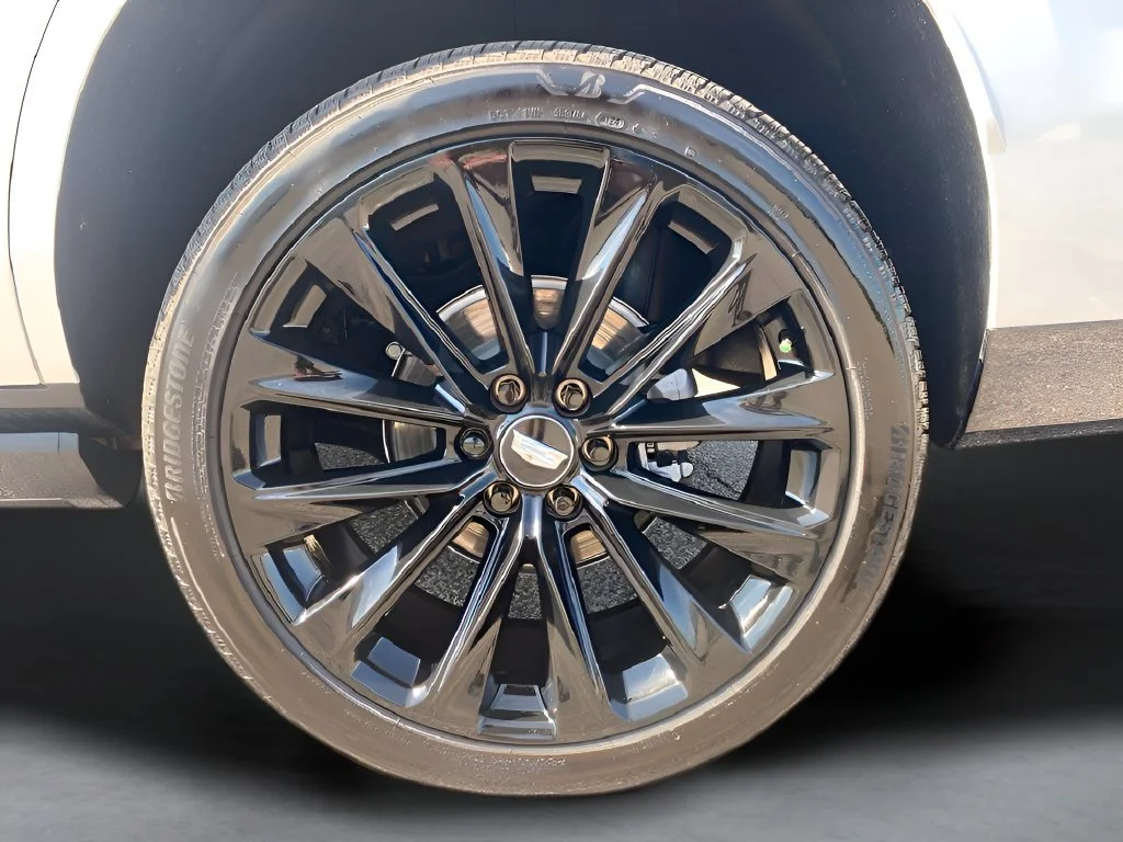 Used 2025 Crystal White Tricoat Cadillac Sport Platinum image 42