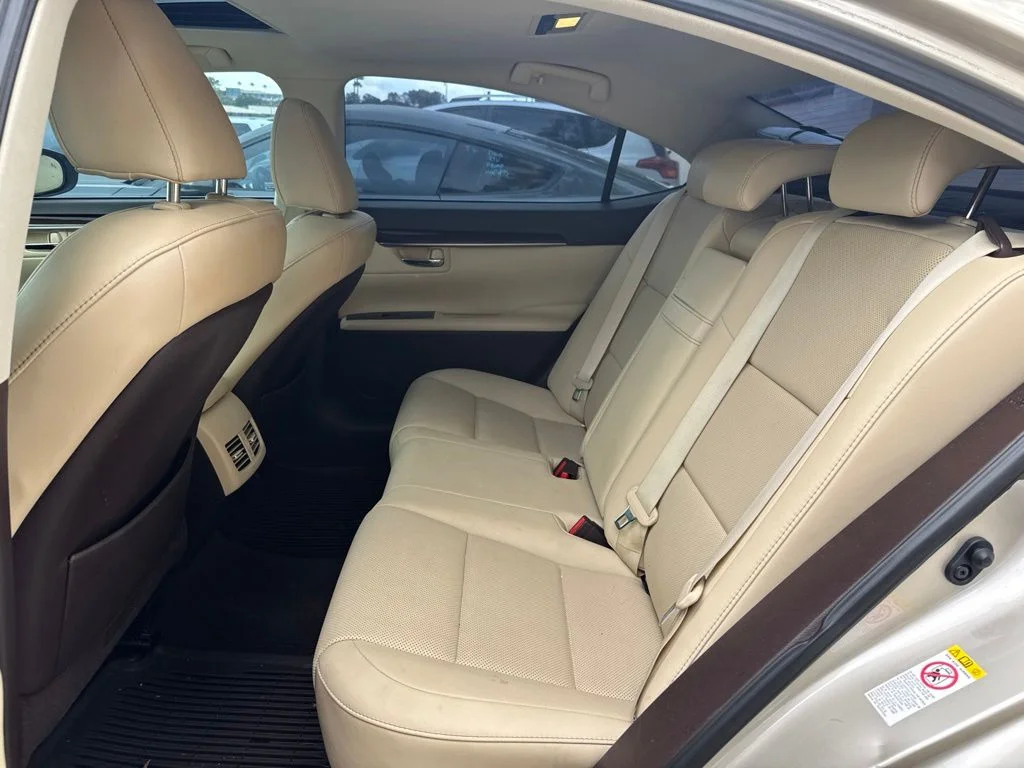 Used 2017 Beige Lexus 350 image 17