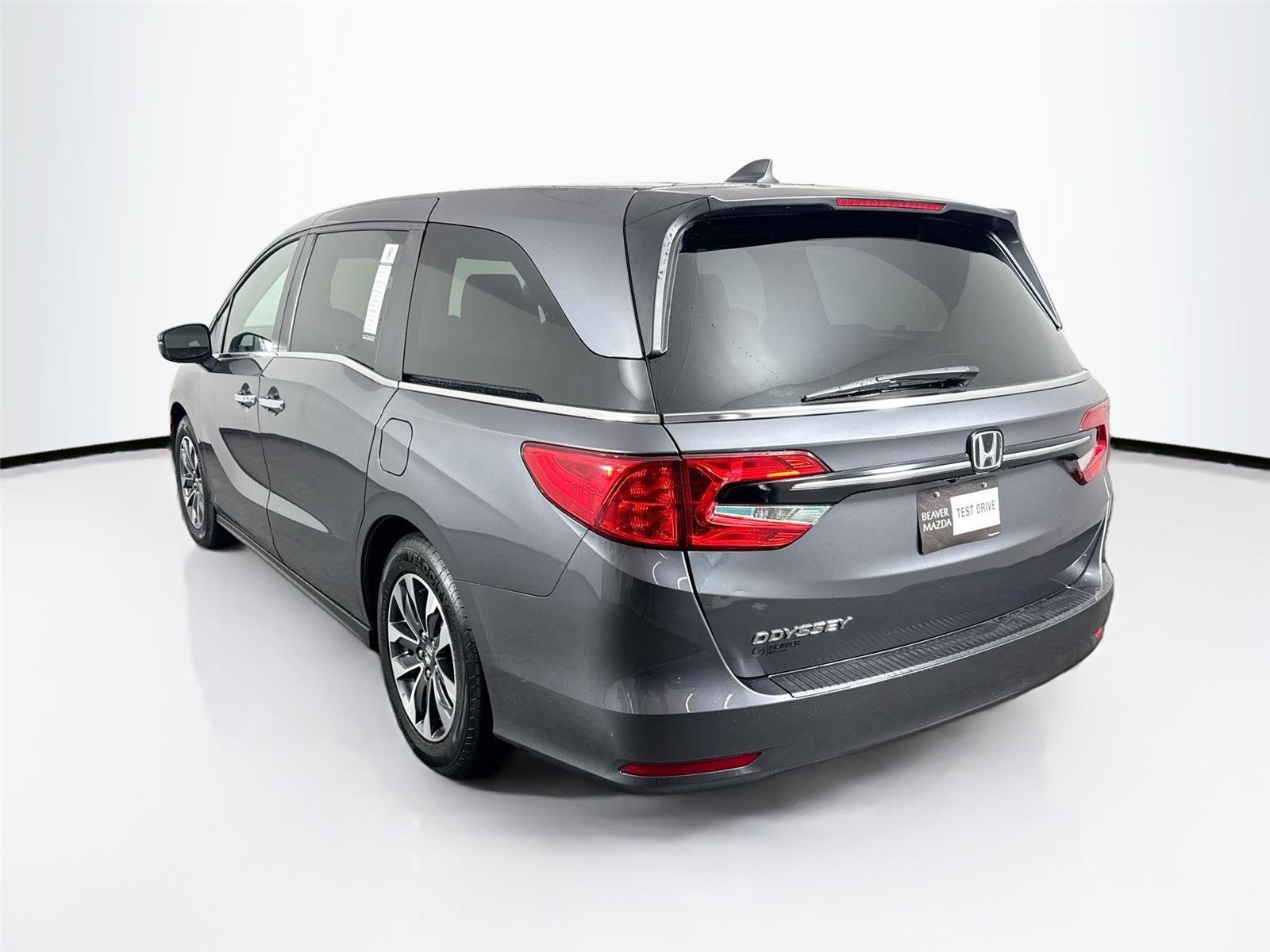 Used 2024 Modern Steel Metallic Honda EX-L image 12
