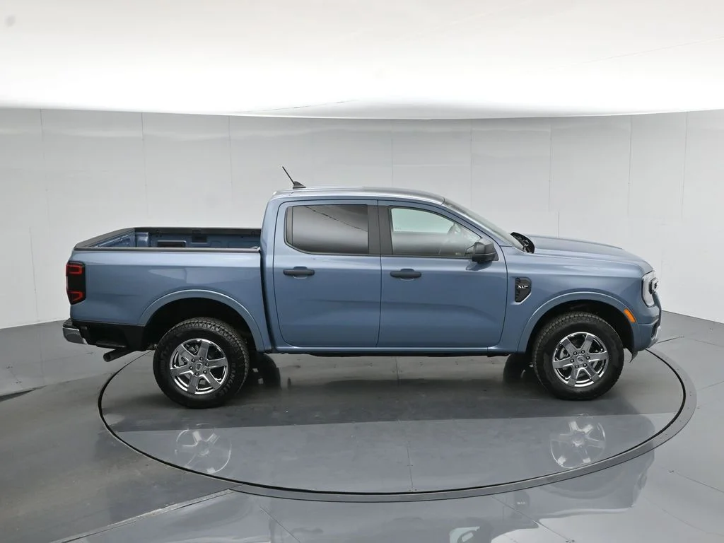Certified Used 2025 Gray Ford XLT image 41