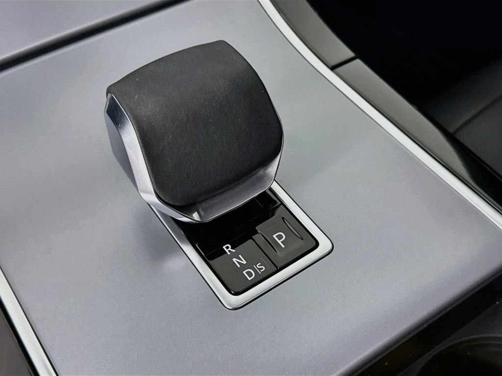 Certified Used 2024 Black Land Rover S image 18