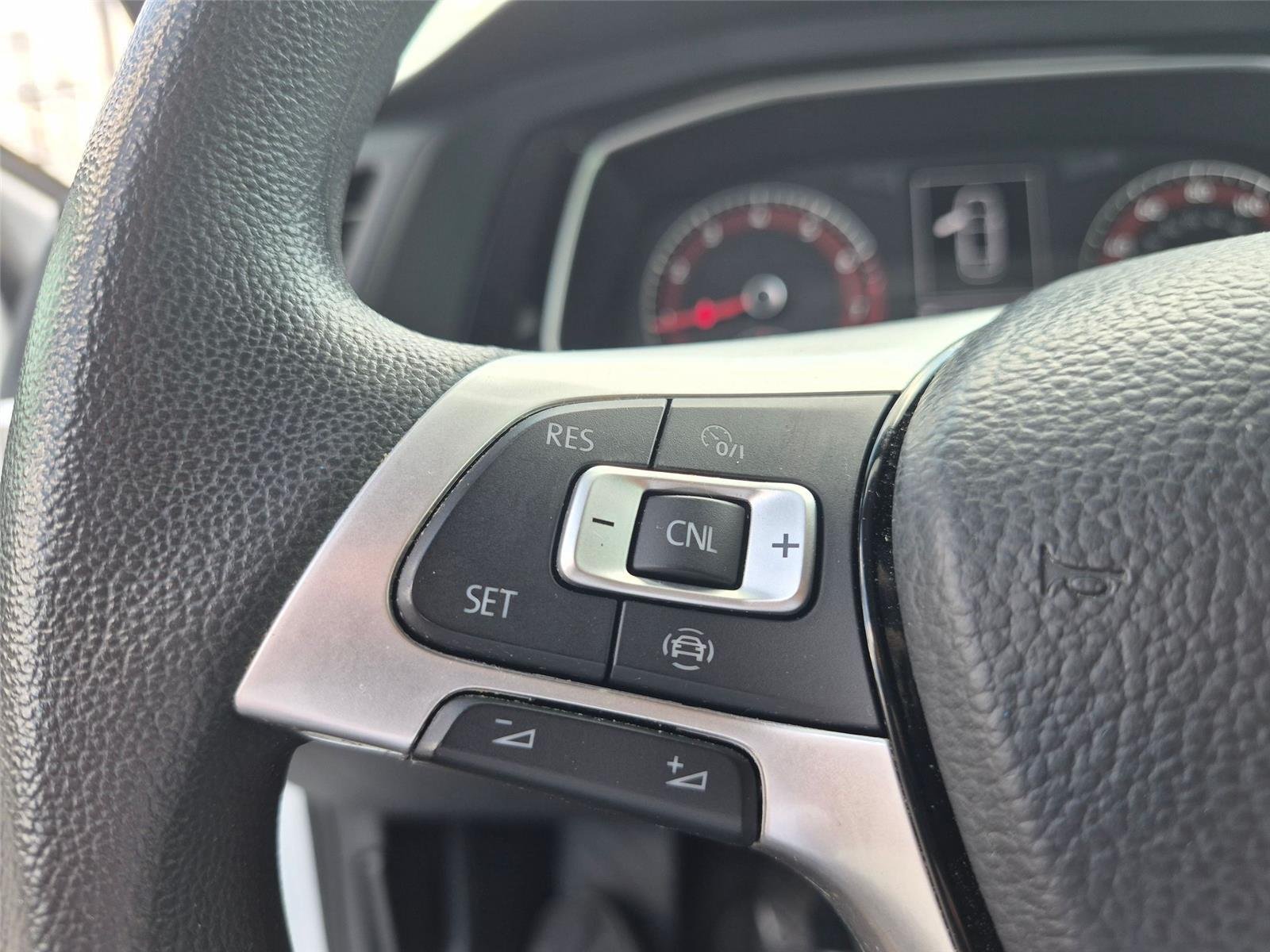 Used 2019 Pure White Volkswagen S image 17