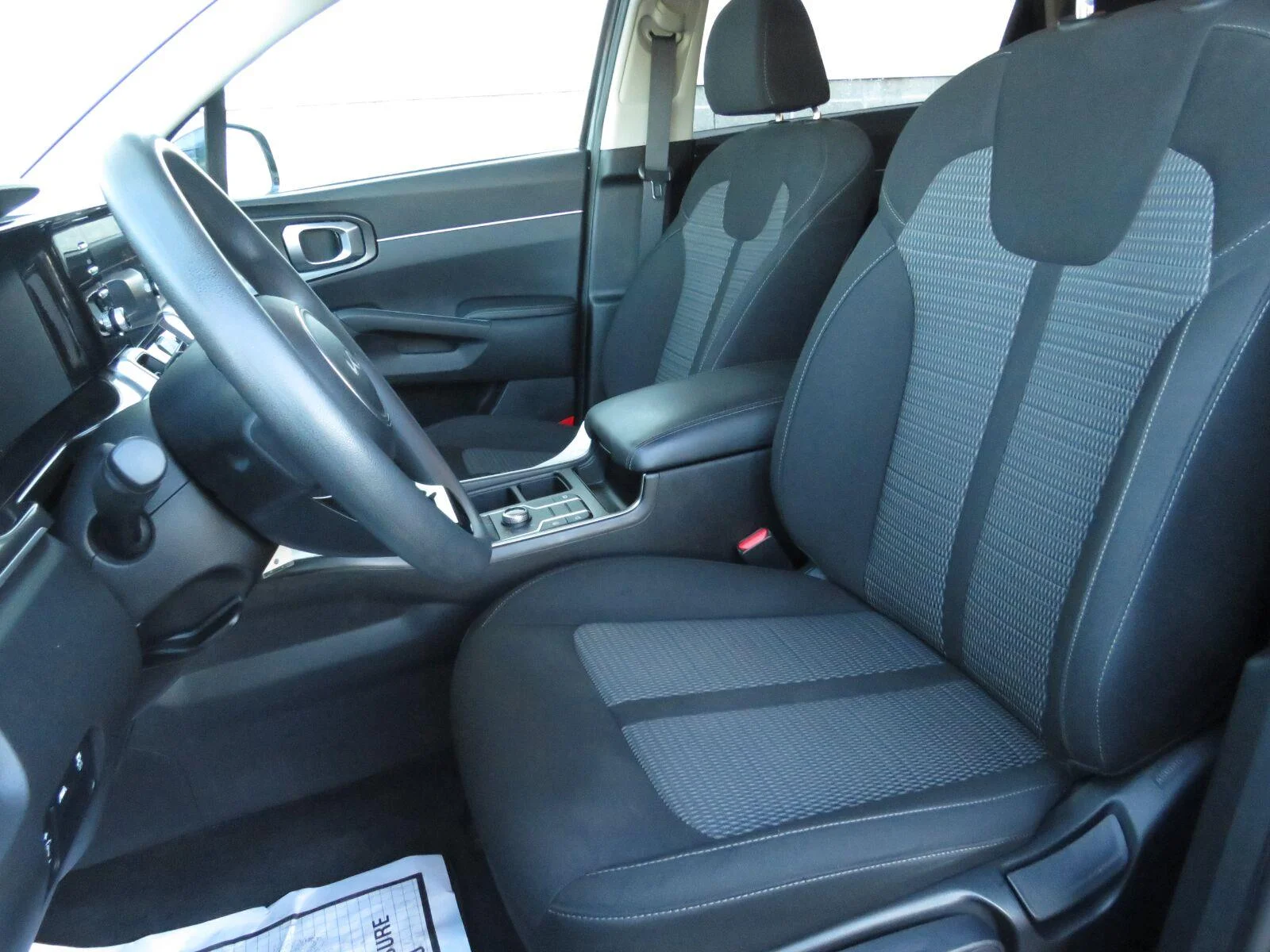 Used 2022 Gravity Gray Kia LX image 21