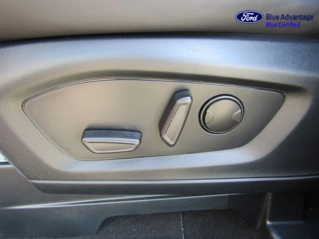 Certified Used 2024 Rapid Red Metallic Tinted Clearcoat Ford XLT image 29