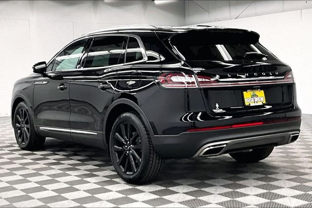 Used 2023 Black Metallic Lincoln Reserve image 2