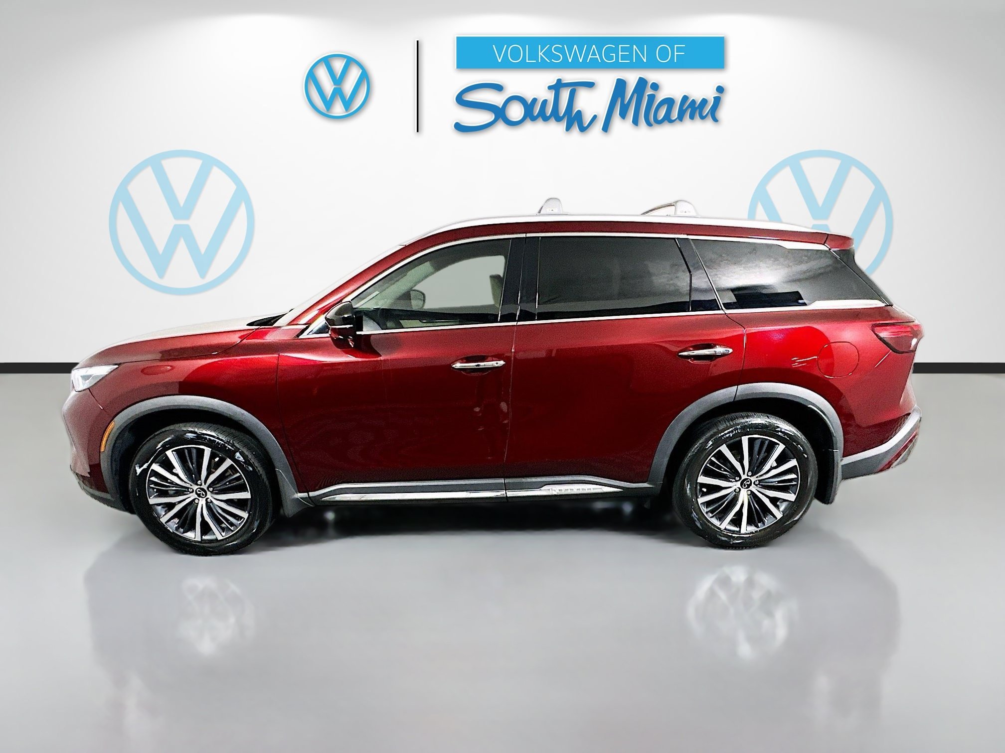 Used 2024 Deep Bordeaux INFINITI SENSORY image 6