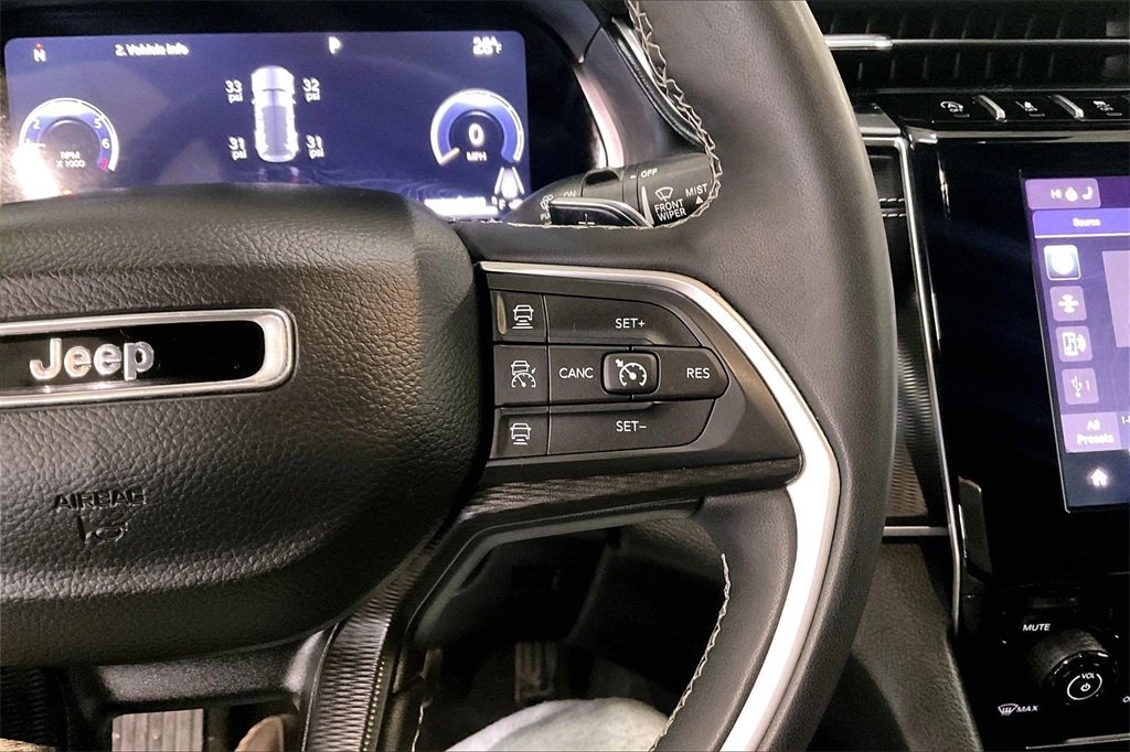 2023 JEEP GRAND CHEROKEE - Image 18