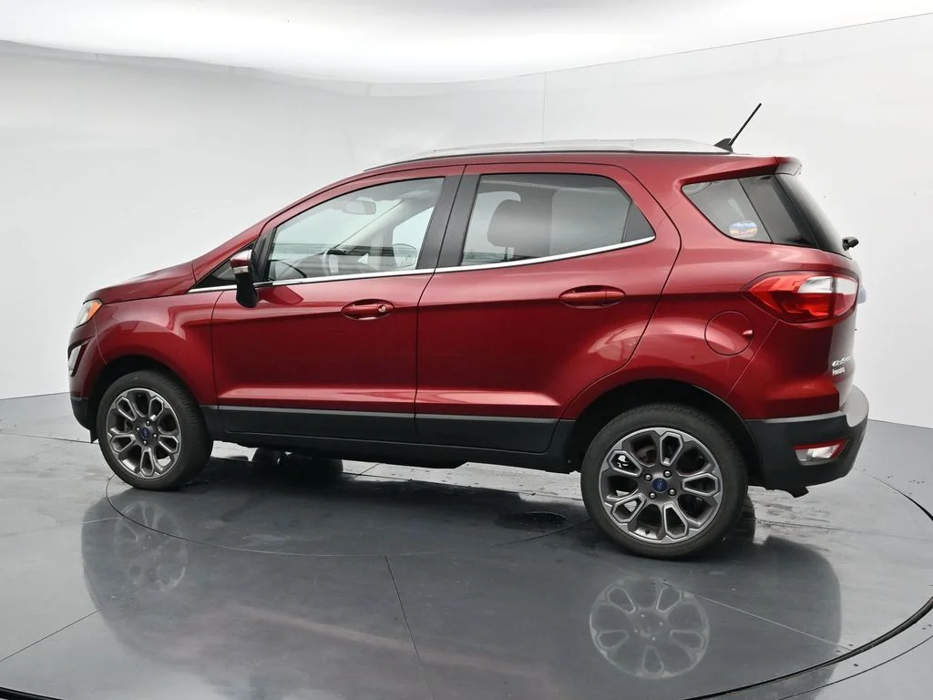 Used 2020 Red Ford Titanium image 4
