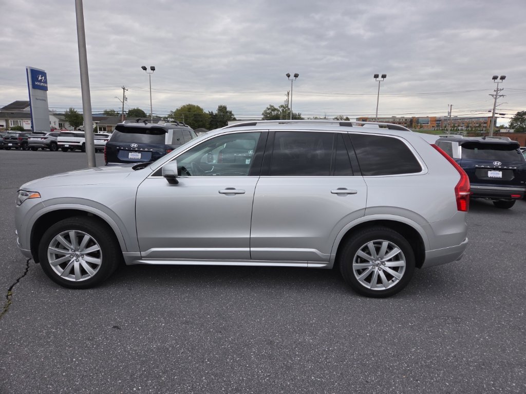 Used 2019 Silver Volvo T6 Momentum image 6