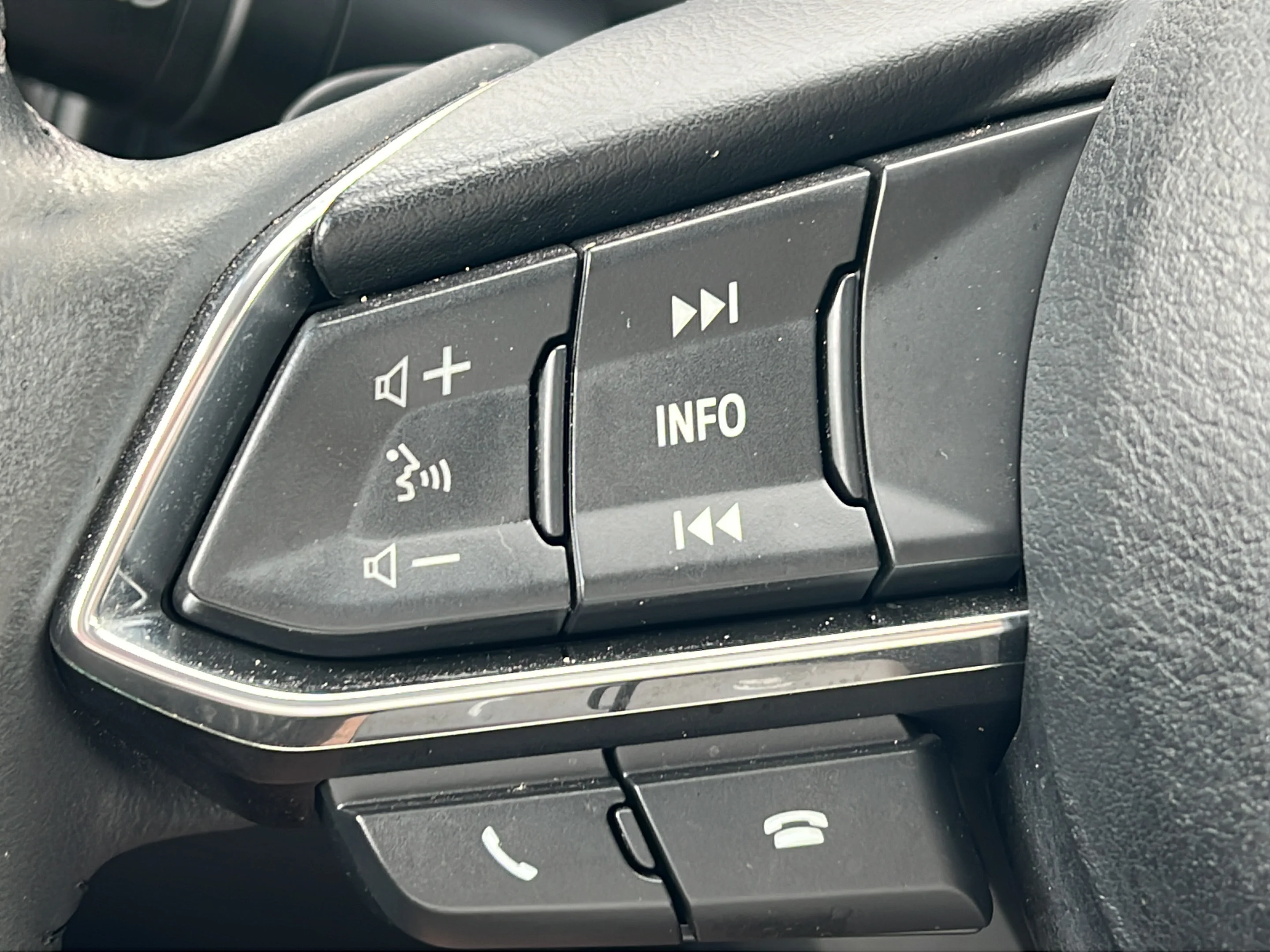 Used 2019 Soul Red Crystal Metallic Mazda Grand Touring image 24