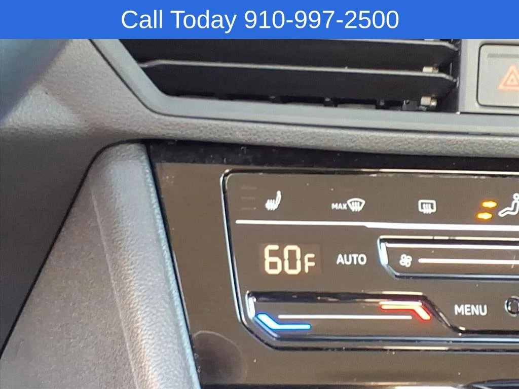 Used 2025 Silver Volkswagen SE image 16